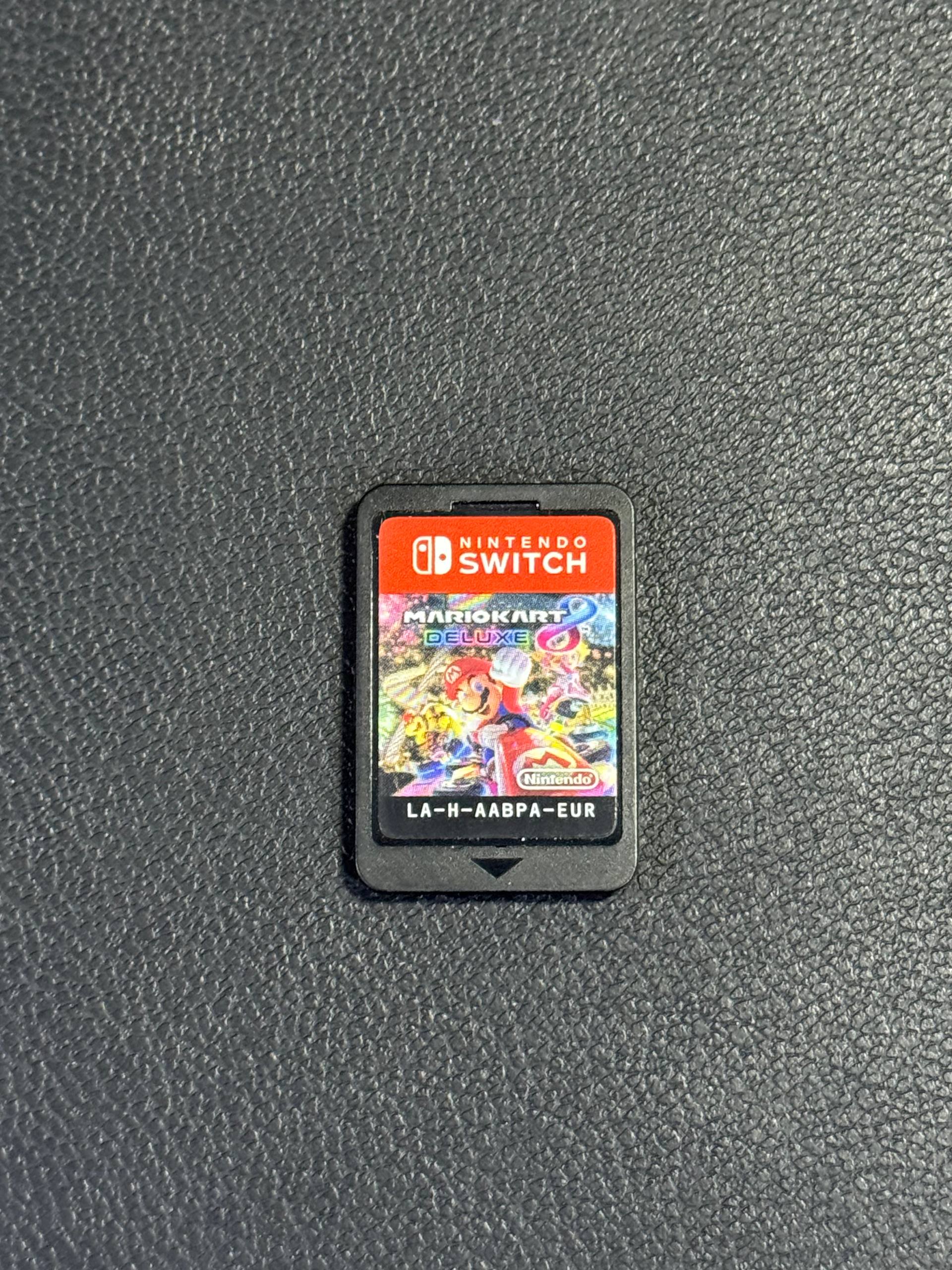 Mario Kart 8 Deluxe (Pre-Owned @BT)